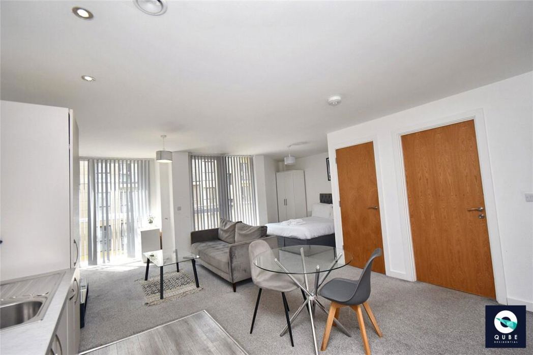 Property image 4 of 13