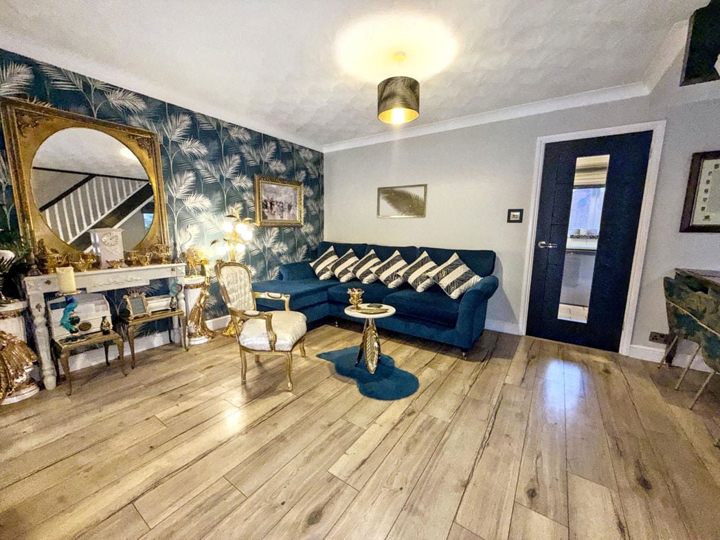 Property image 3 of 20