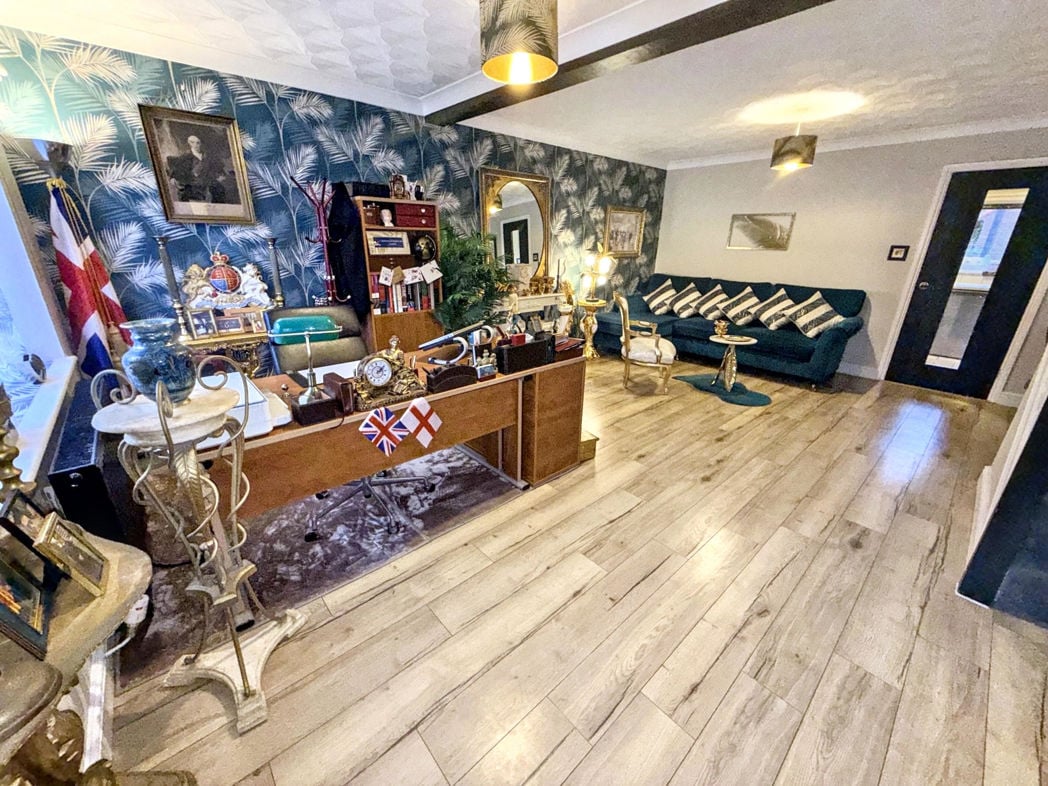 Property image 7 of 20