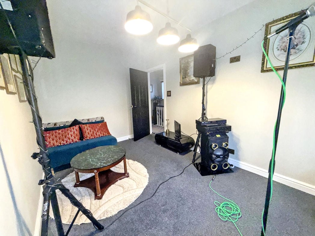Property image 14 of 20