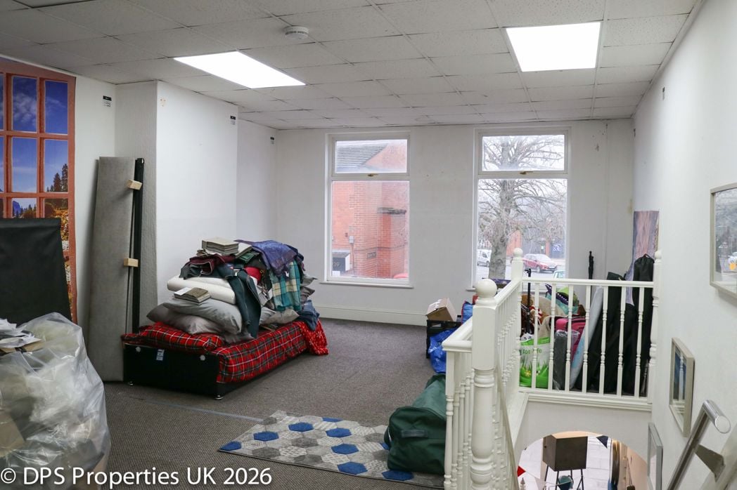 Property image 5 of 8