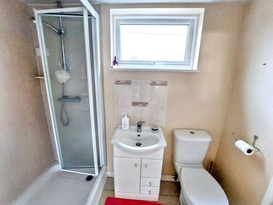Master Bedroom En Suite