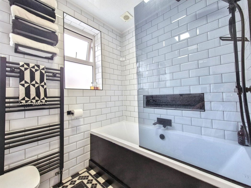 Family Bathroom.