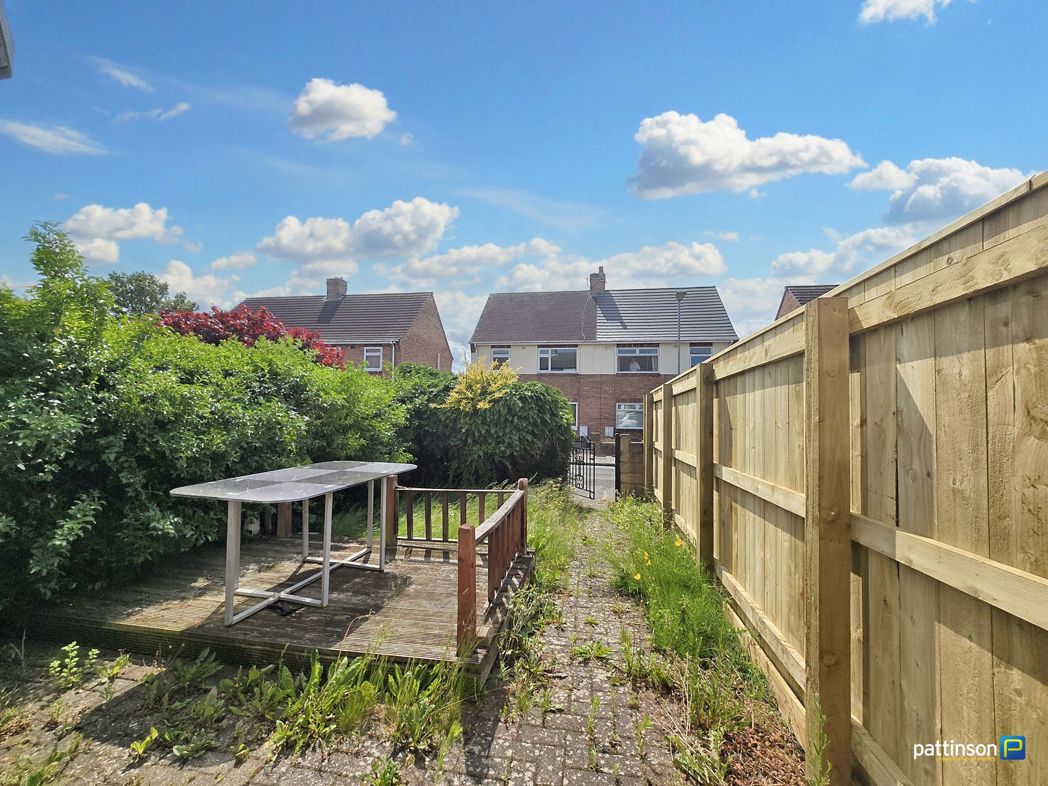 Property image 11 of 14