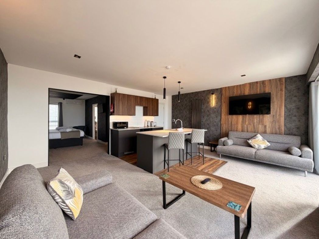 Property image 12 of 52