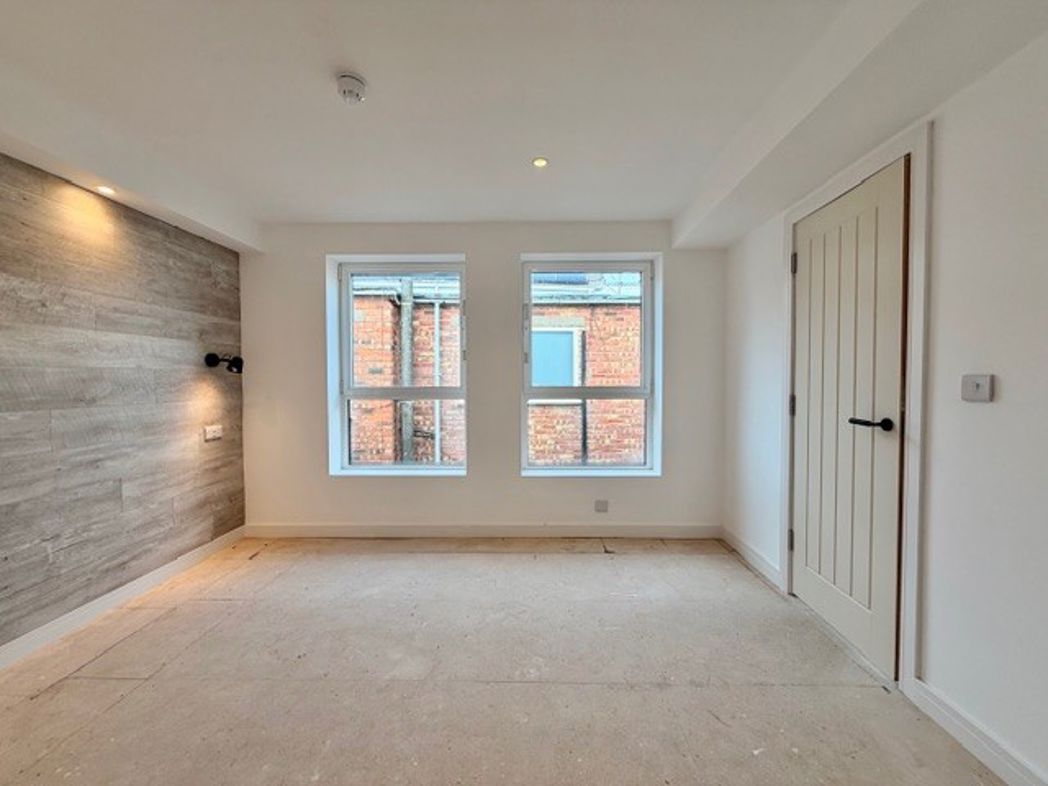 Property image 30 of 52