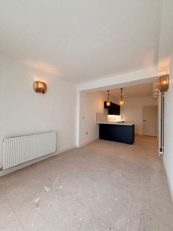 Property image 43 of 52