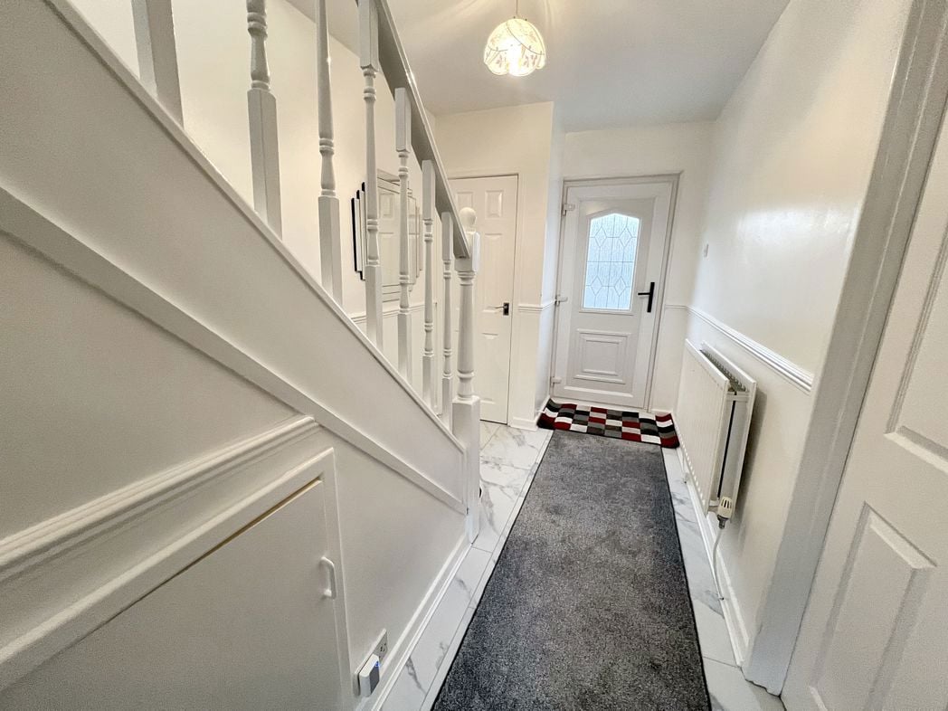 Property image 4 of 13