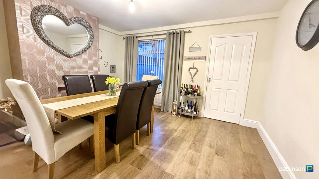 Property image 3 of 26