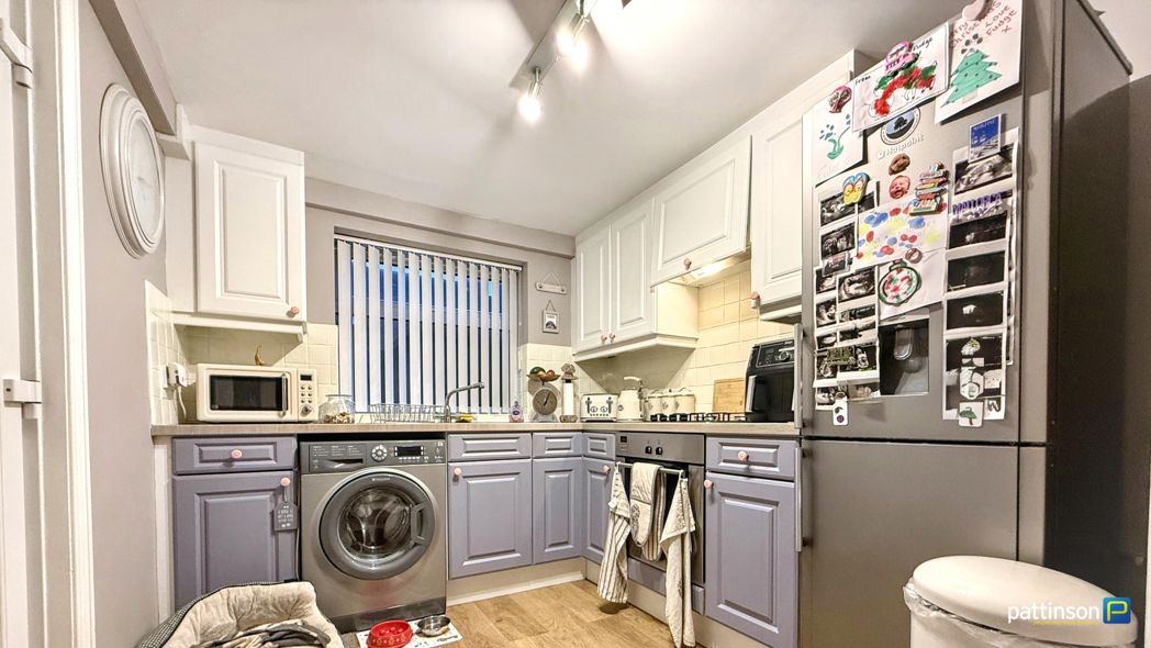 Property image 12 of 26