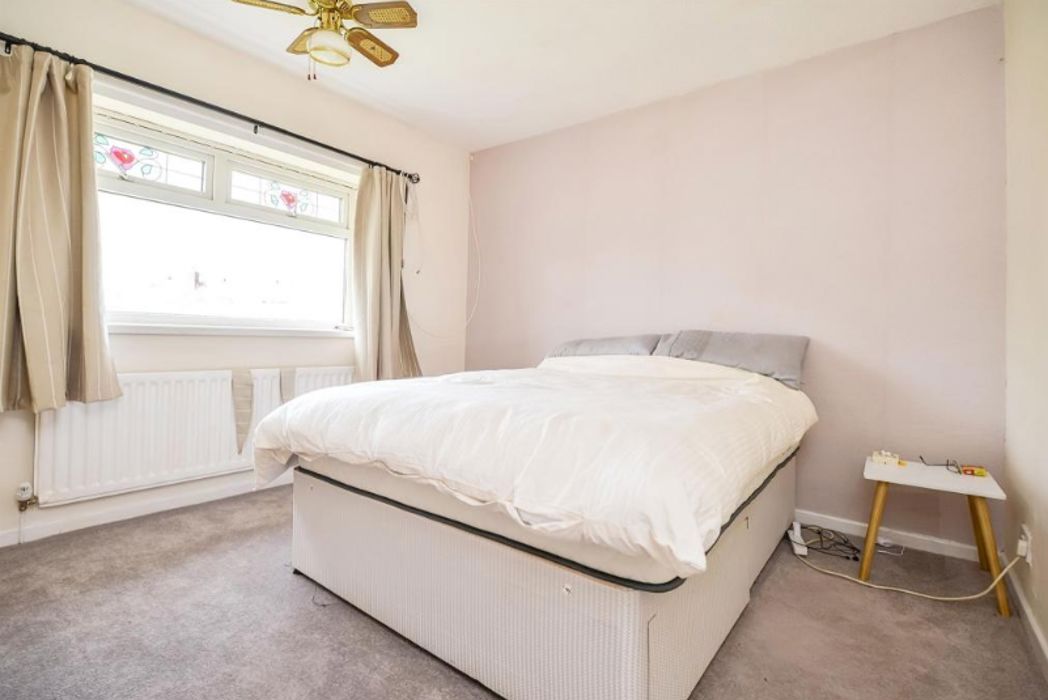 Property image 4 of 8
