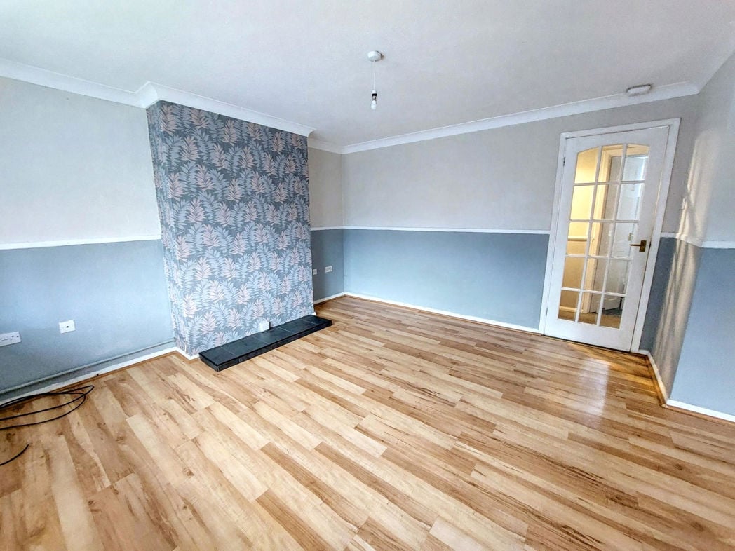 Property image 6 of 16