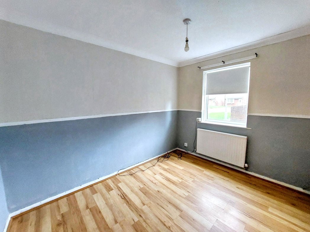 Property image 8 of 16
