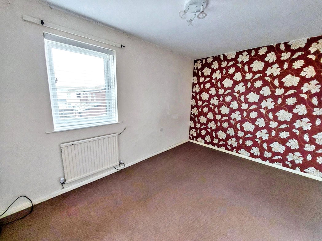 Property image 12 of 16