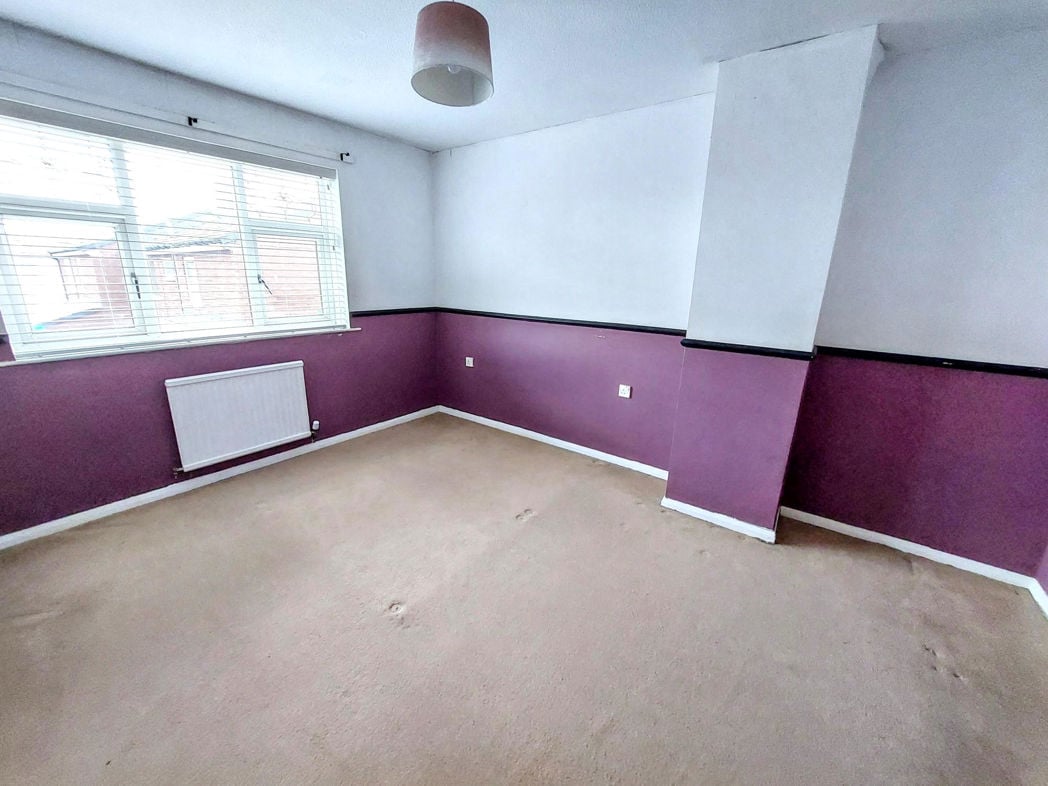 Property image 11 of 16