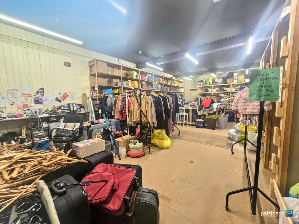 Property image 5 of 28