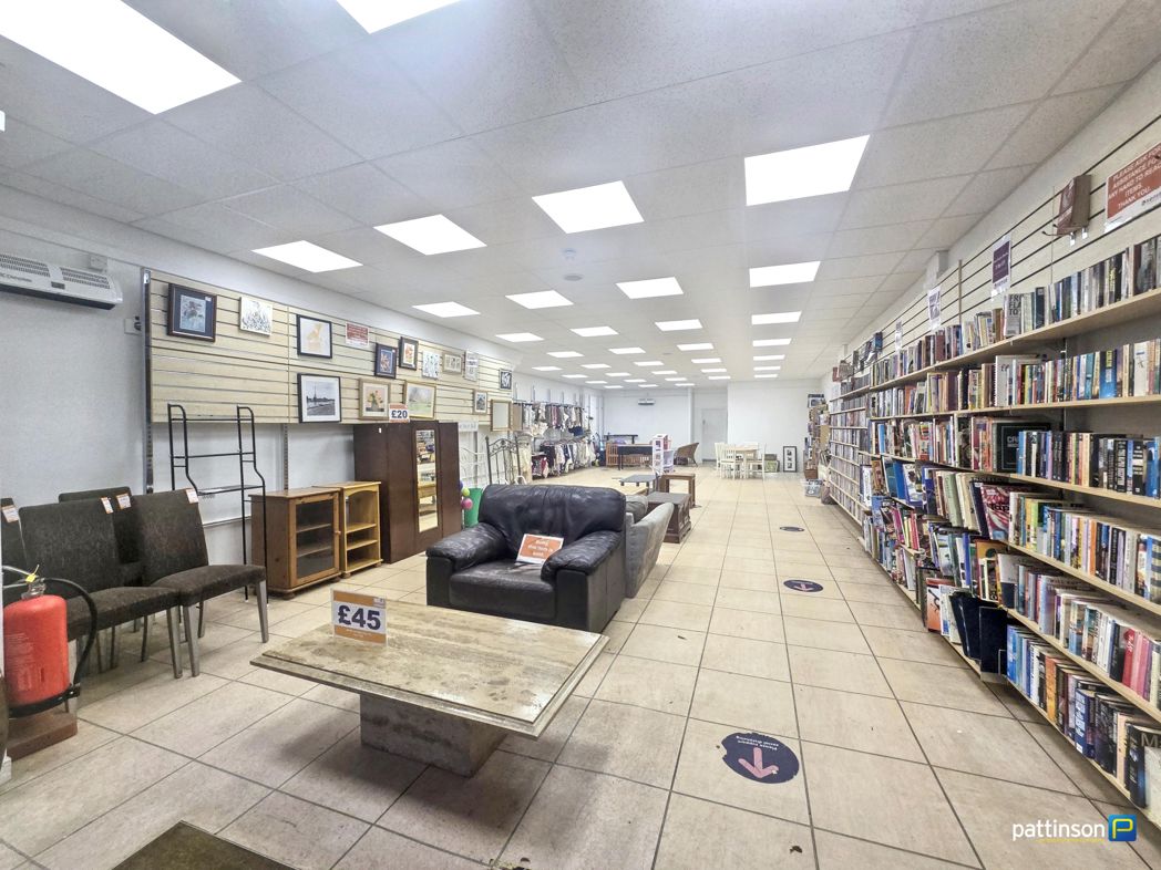 Property image 3 of 28