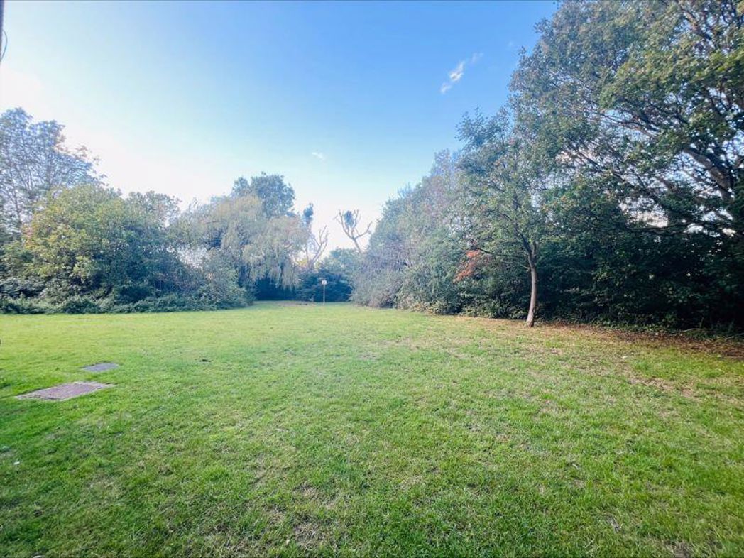 Property image 4 of 10