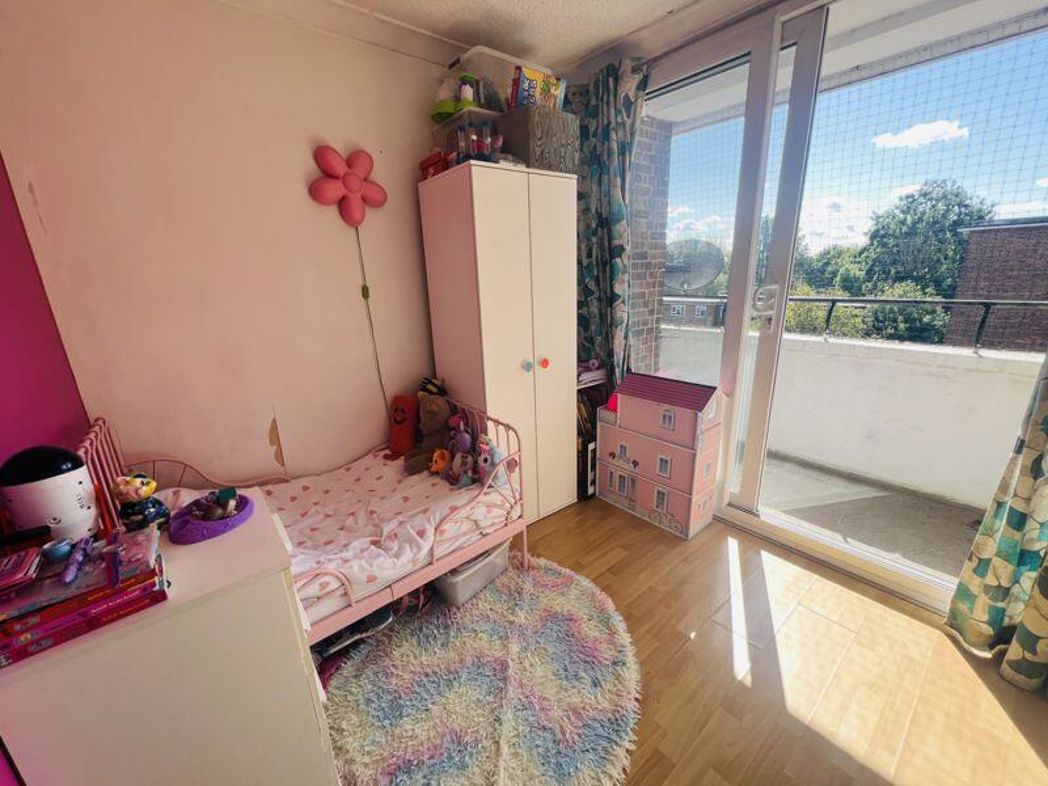 Property image 6 of 10