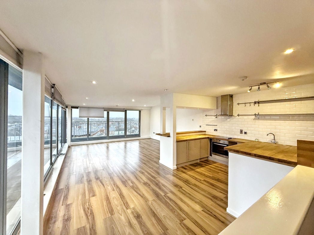Property image 1 of 10