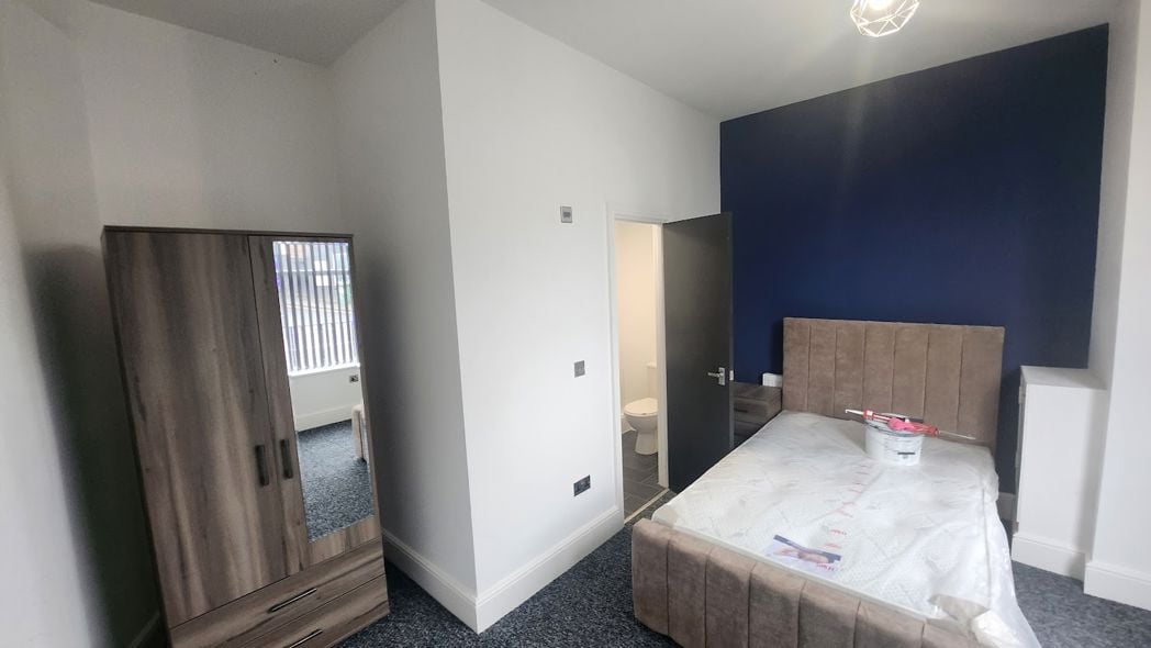 Property image 6 of 16