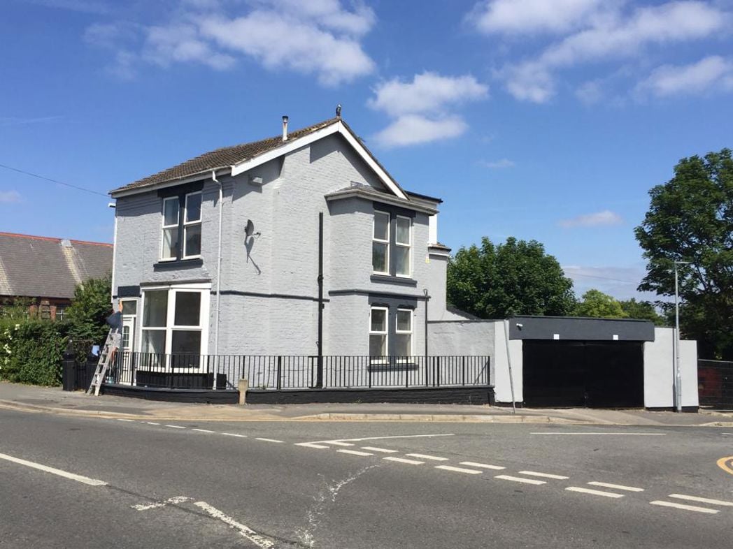 Property image 1 of 16
