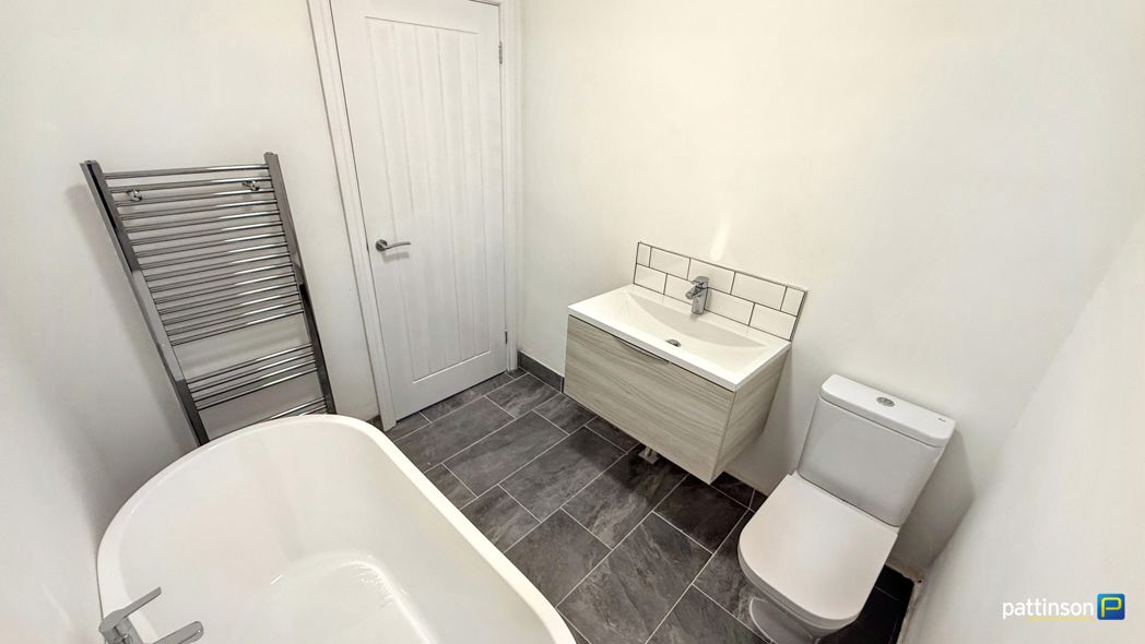 Property image 16 of 20