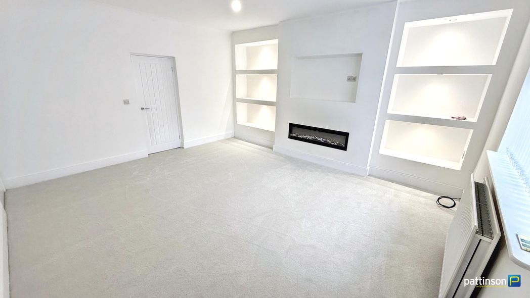 Property image 2 of 20