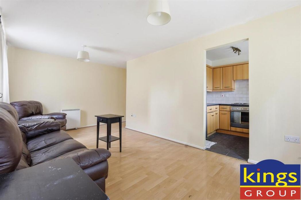 Property image 10 of 10