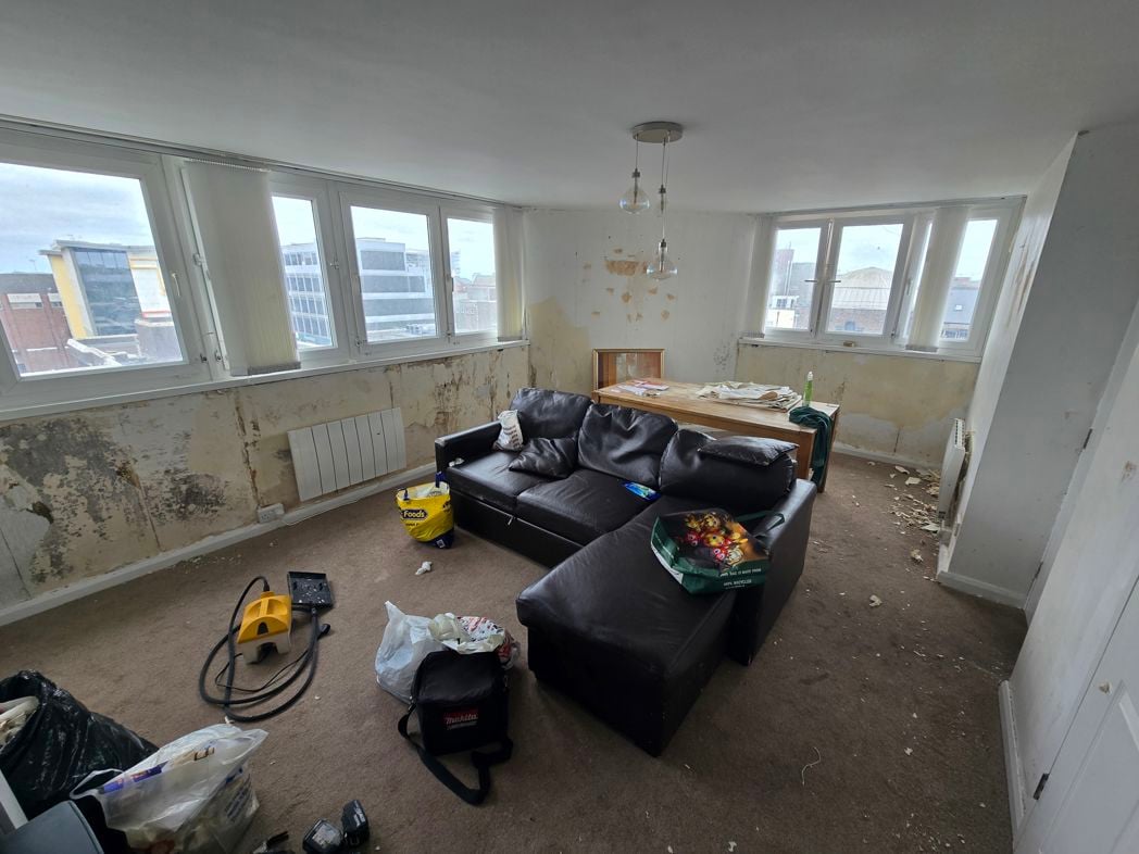 Property image 2 of 12