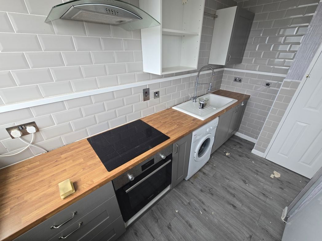 Property image 6 of 12