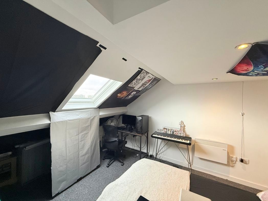 Property image 13 of 19