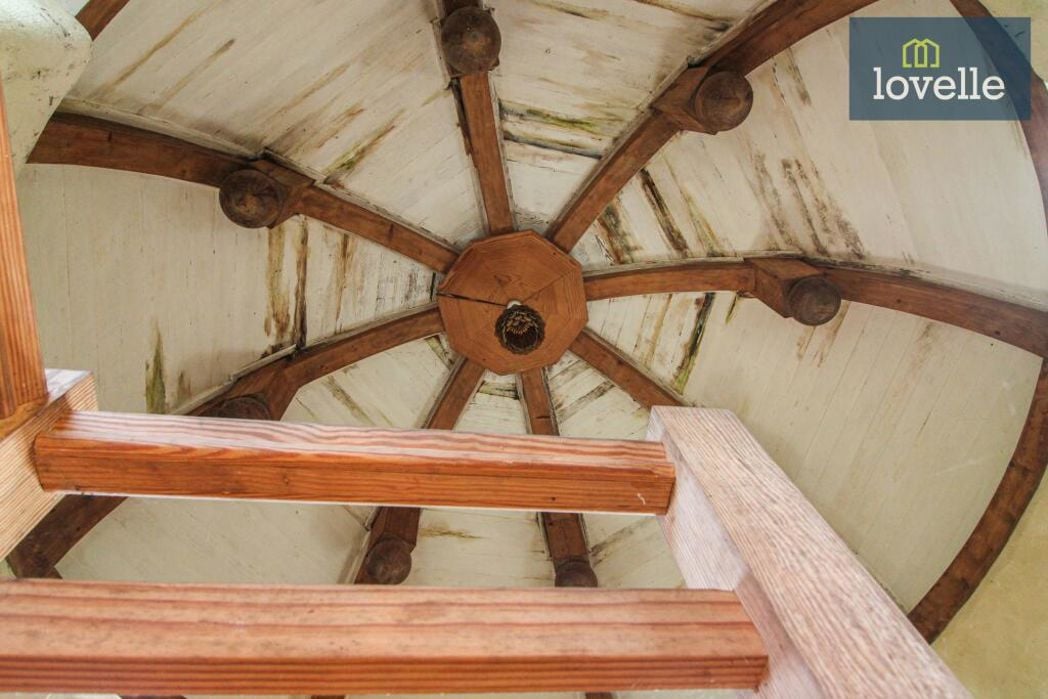Property image 2 of 14
