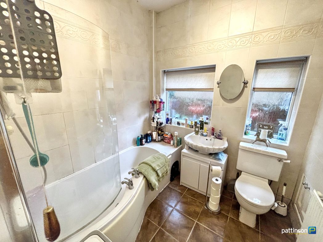 Property image 10 of 13