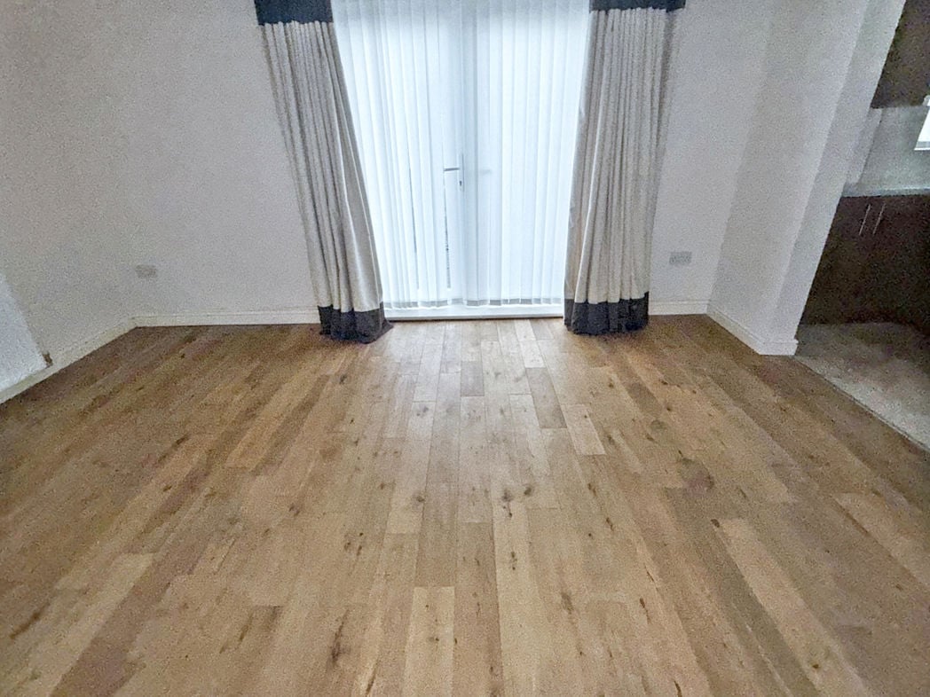 Property image 4 of 28