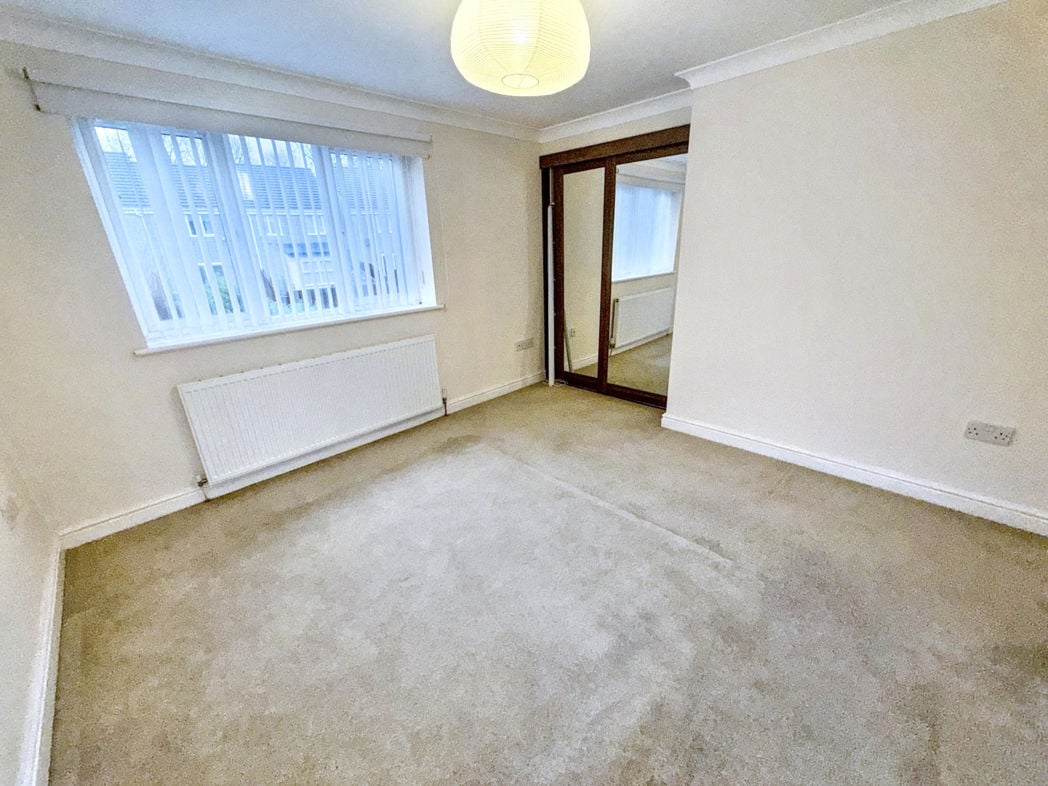 Property image 14 of 28