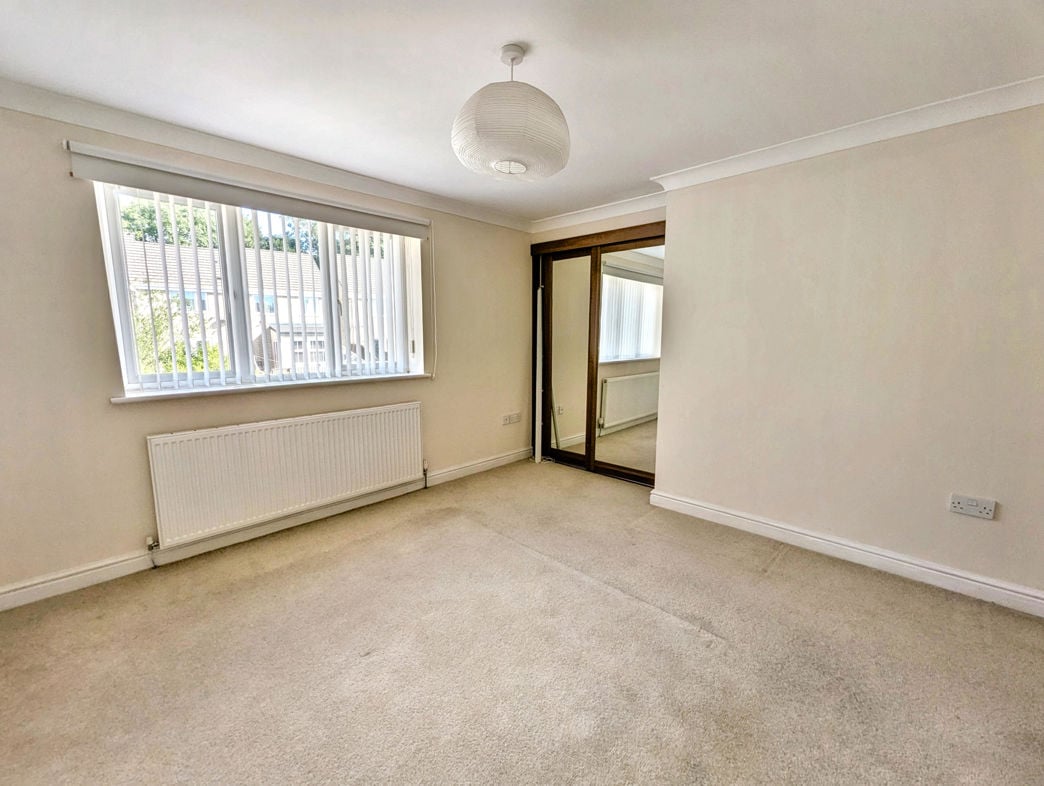 Property image 15 of 25