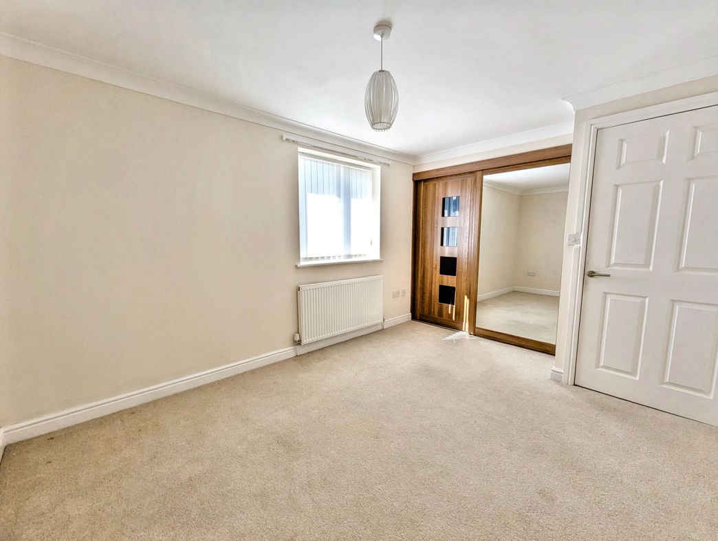 Property image 18 of 25