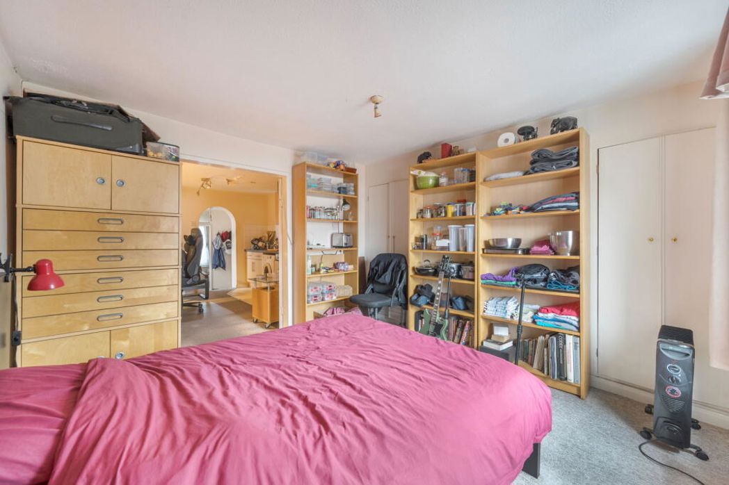 Property image 10 of 13
