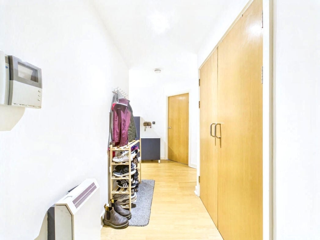 Property image 4 of 14