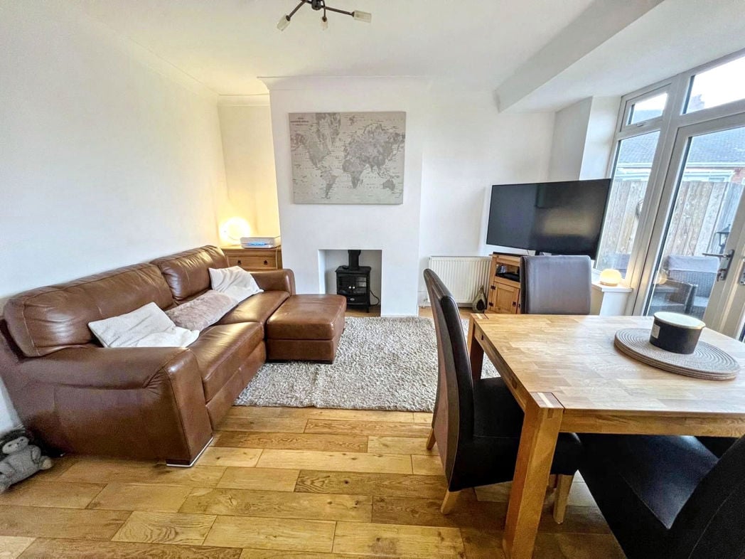 Property image 4 of 18