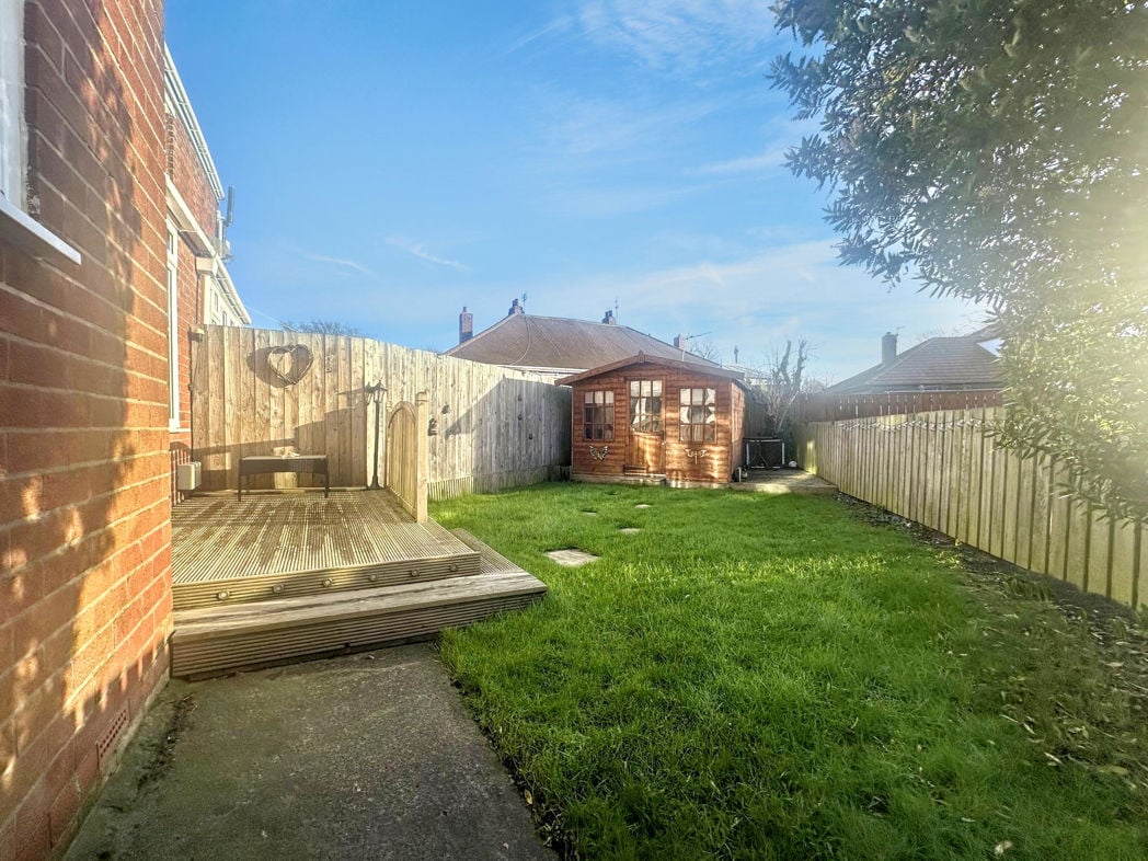 Property image 16 of 18