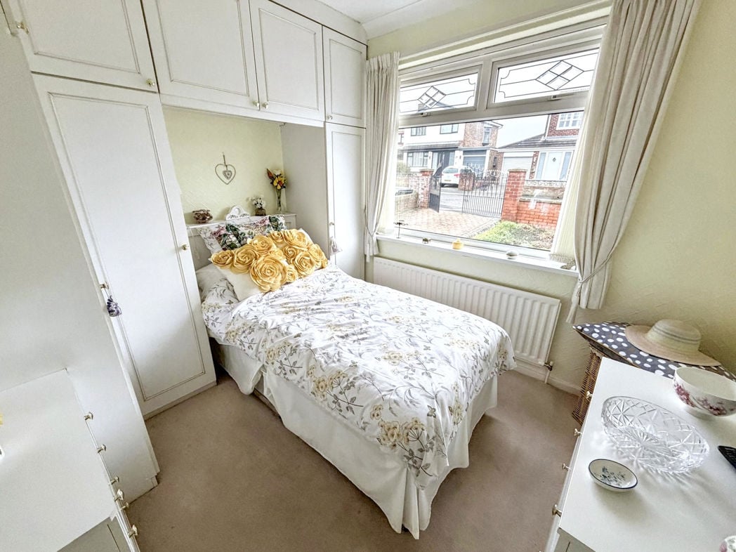 Property image 15 of 23