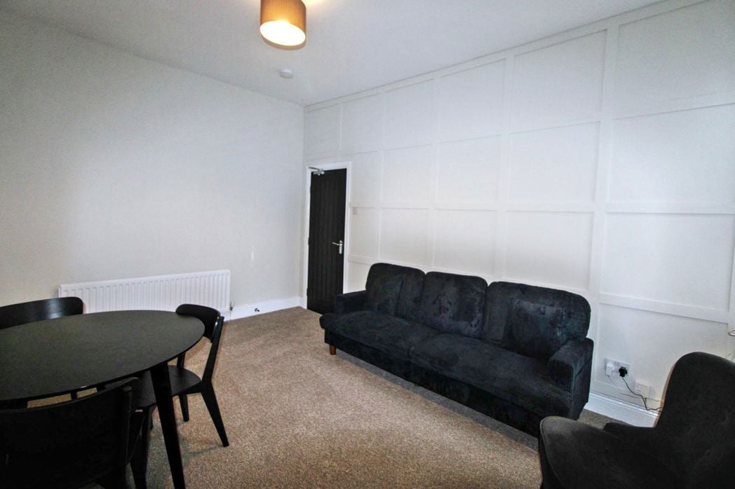 Property image 2 of 6