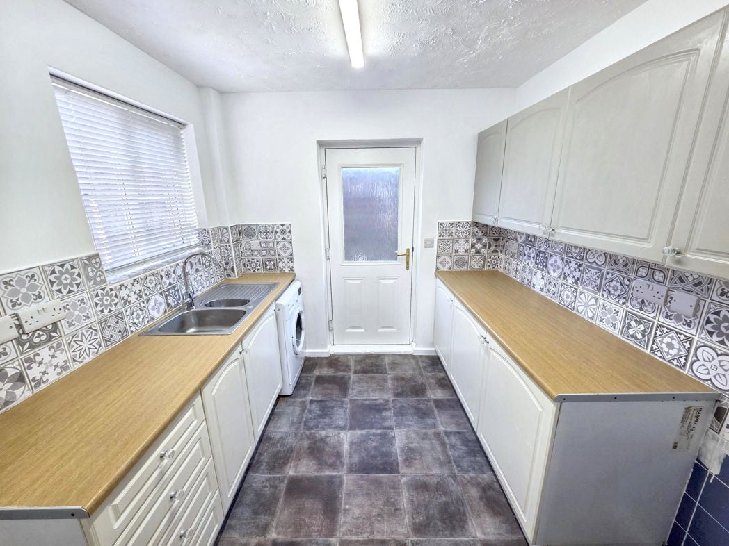 Property image 4 of 6