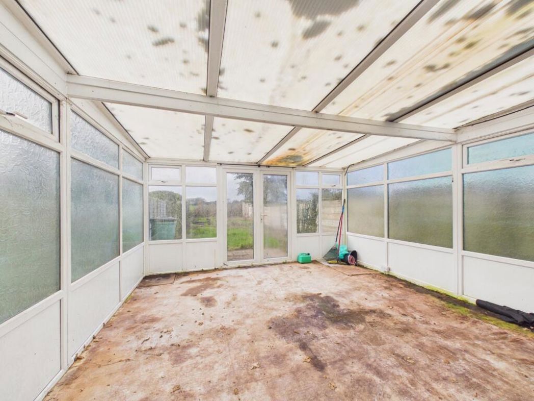 Property image 5 of 15