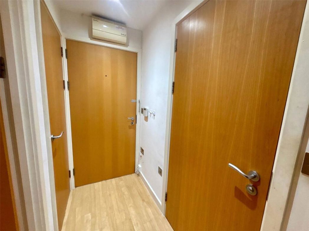 Property image 4 of 6