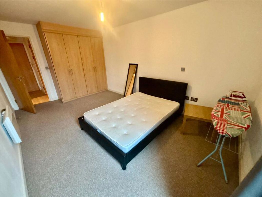 Property image 3 of 6