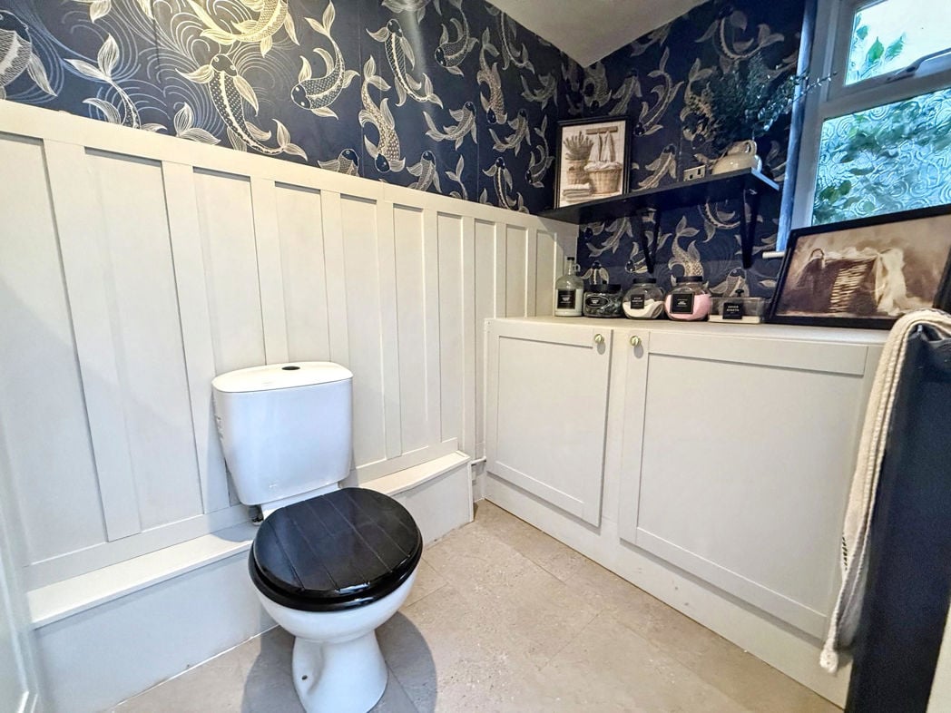 Property image 10 of 20