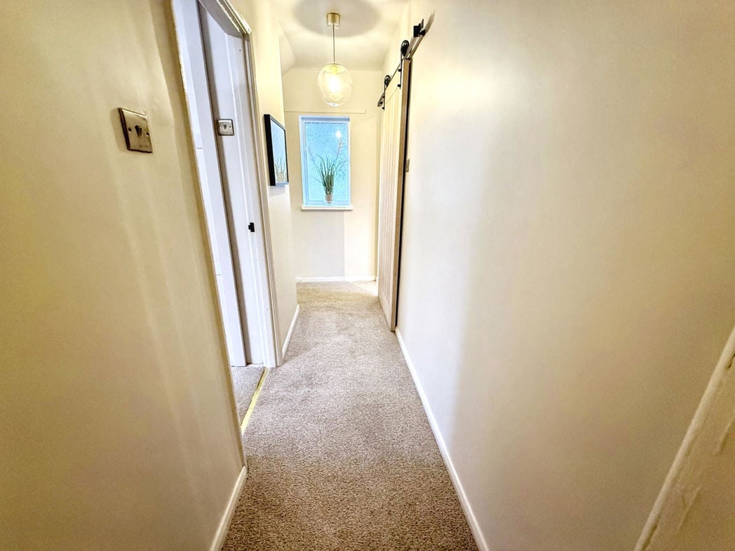 Property image 12 of 20